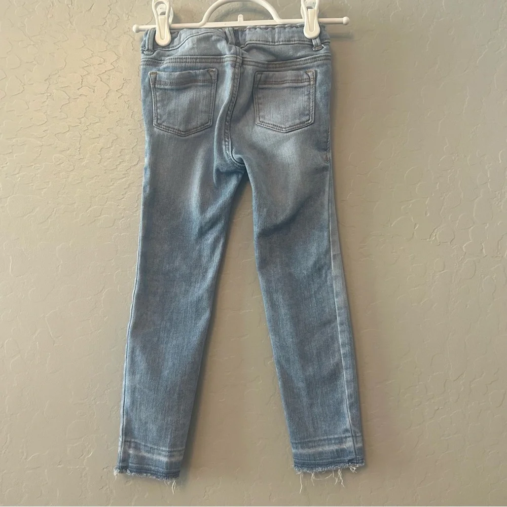 Old navy ballerina light wash distressed denim skinny jeans size 5t